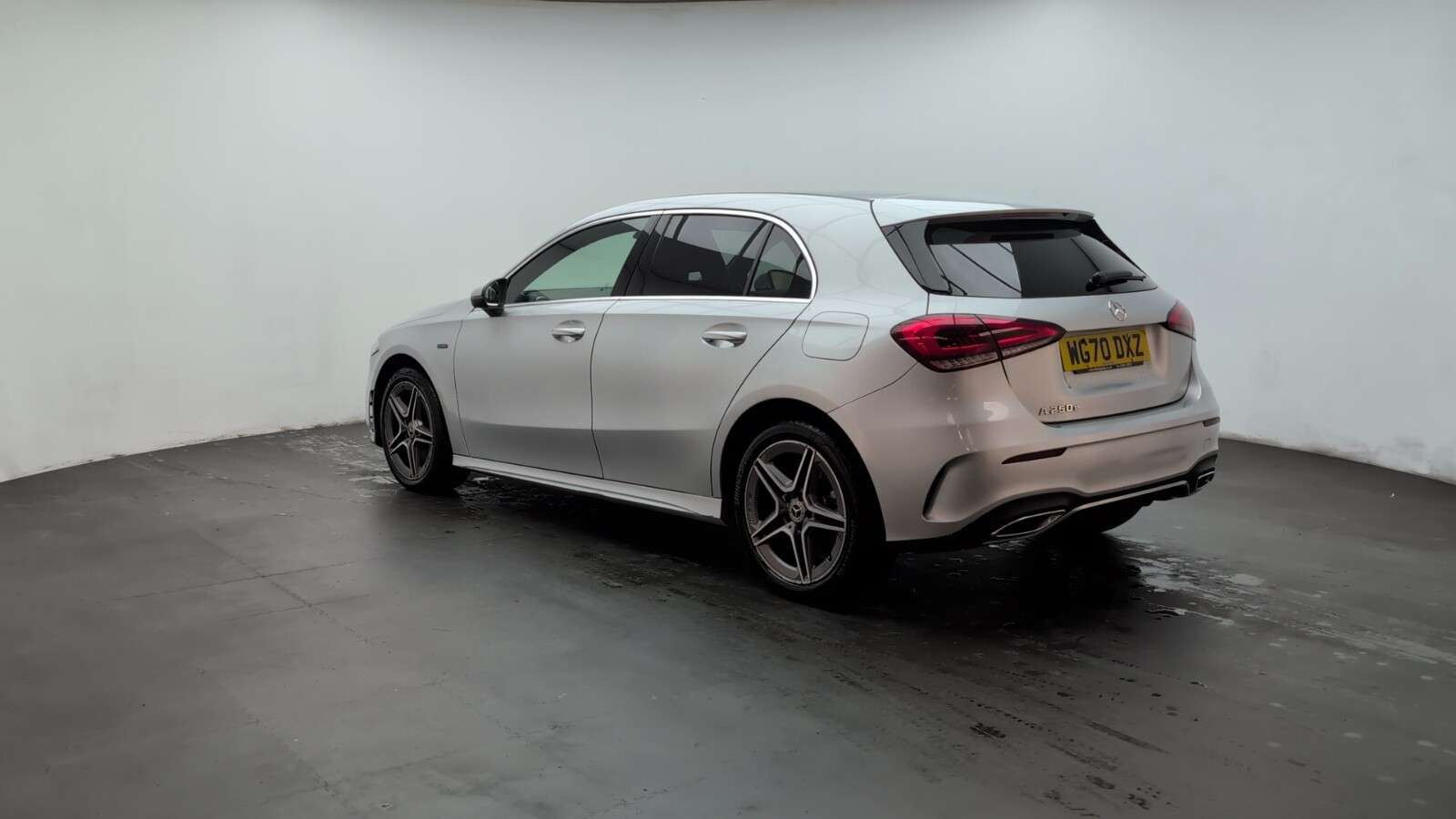 2021 MERCEDES-BENZ A CLASS 2021 MERCEDES-BENZ A CLASS