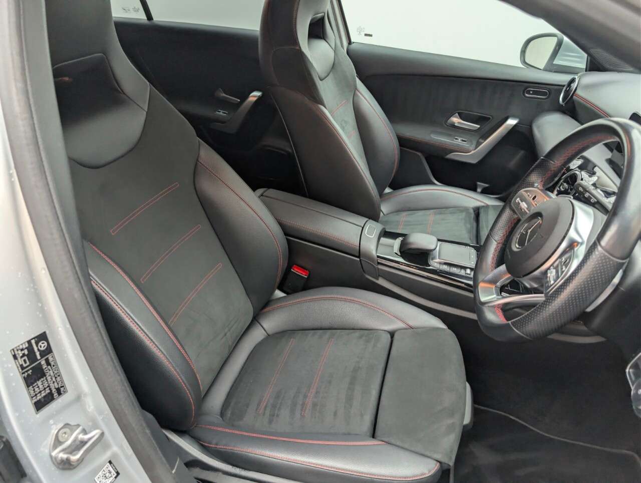 2021 MERCEDES-BENZ A CLASS 2021 MERCEDES-BENZ A CLASS