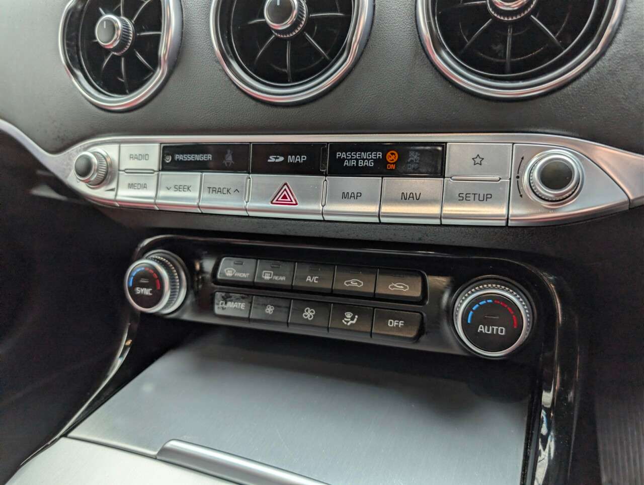 2018 KIA STINGER 2018 KIA STINGER