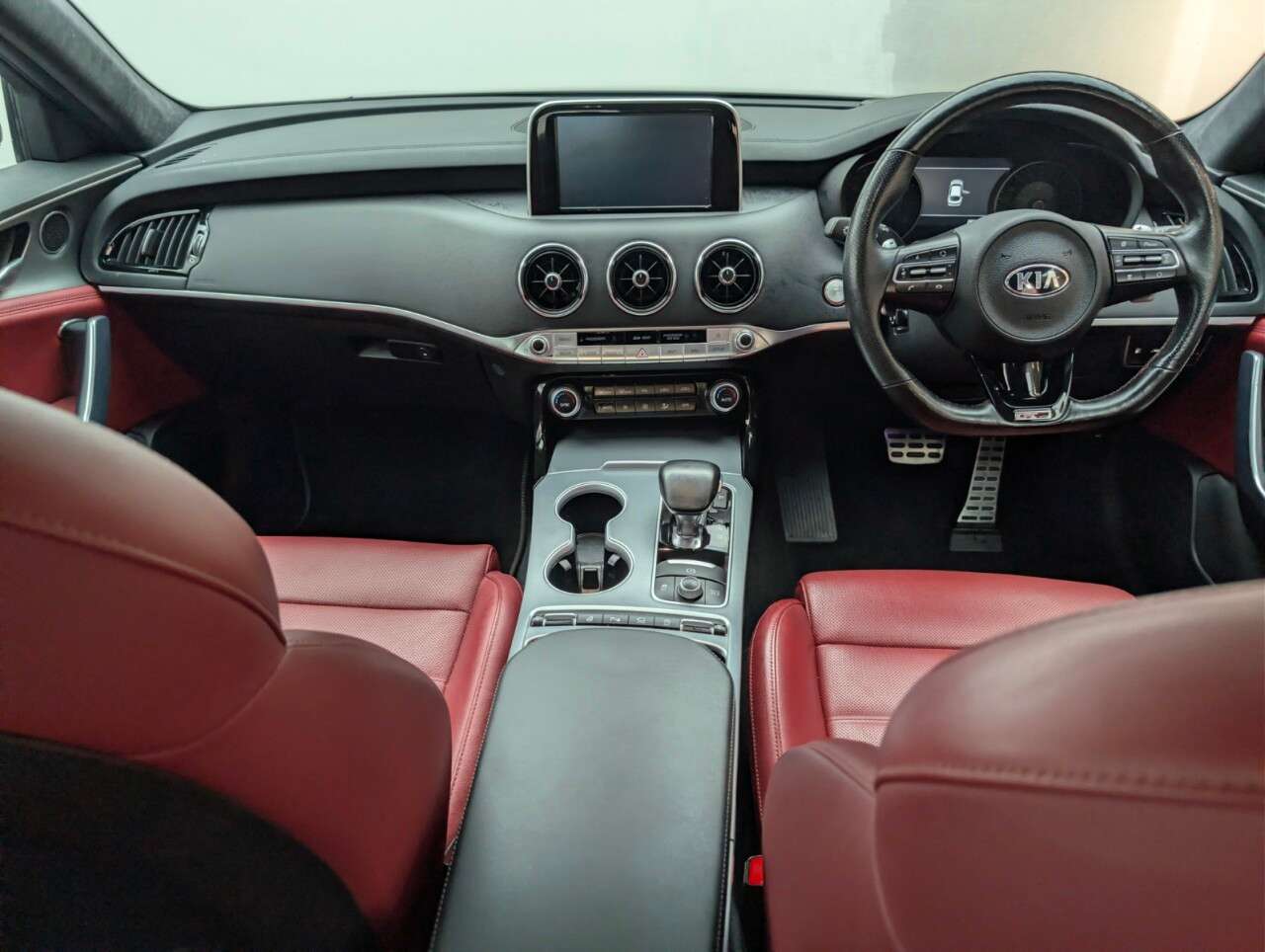 2018 KIA STINGER 2018 KIA STINGER