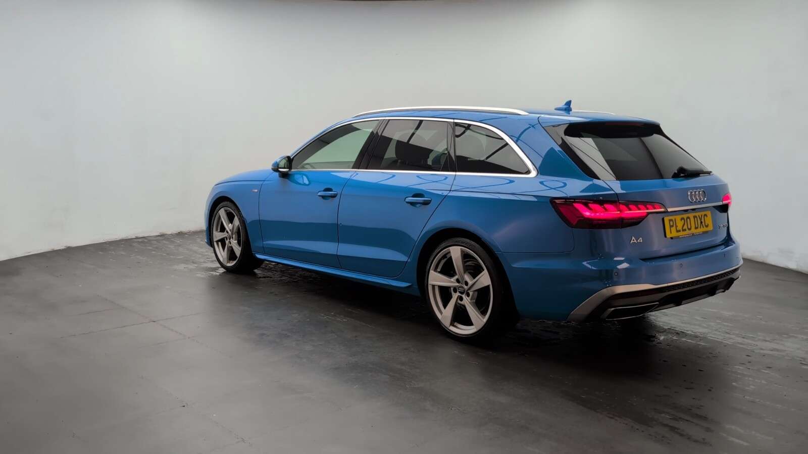 2020 AUDI A4 AVANT 2020 AUDI A4 AVANT