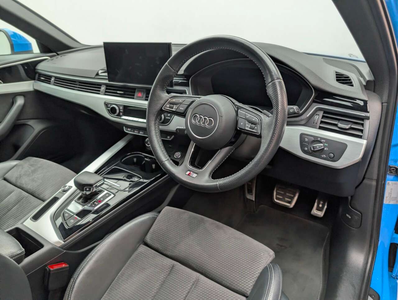 2020 AUDI A4 AVANT 2020 AUDI A4 AVANT