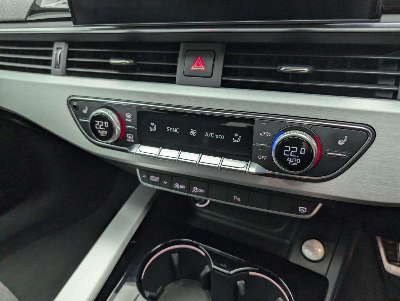 2020 AUDI A4 AVANT 2020 AUDI A4 AVANT