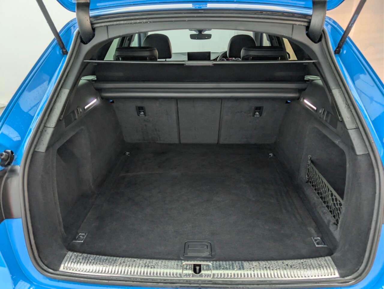 2020 AUDI A4 AVANT 2020 AUDI A4 AVANT