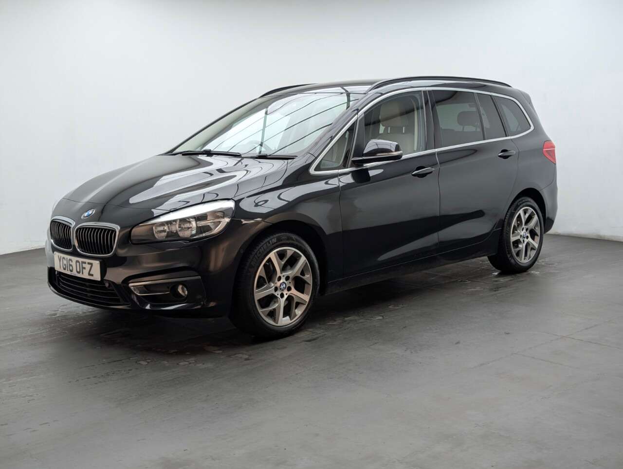 2016 BMW 2 SERIES GRAN TOURER 2016 BMW 2 SERIES GRAN TOURER