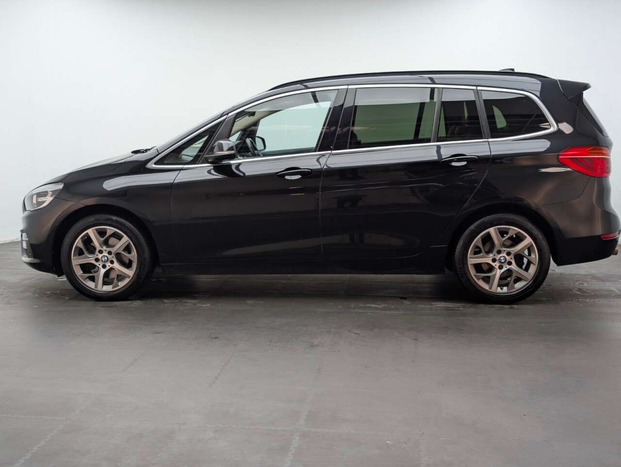 2016 BMW 2 SERIES GRAN TOURER 2016 BMW 2 SERIES GRAN TOURER