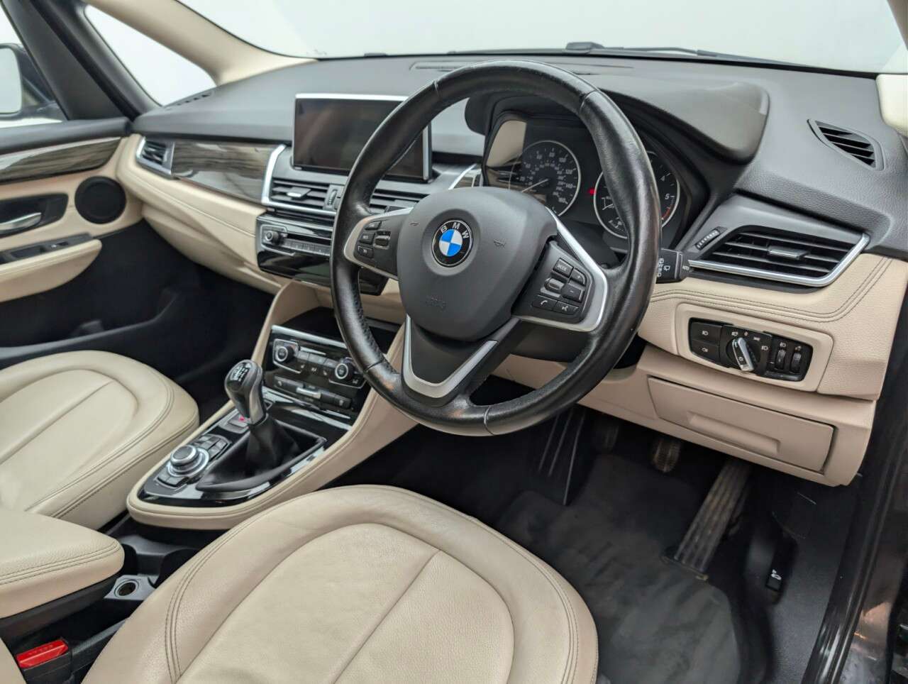 2016 BMW 2 SERIES GRAN TOURER 2016 BMW 2 SERIES GRAN TOURER