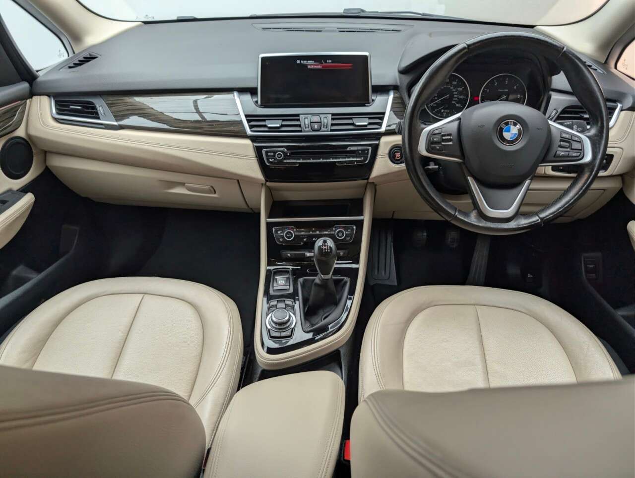 2016 BMW 2 SERIES GRAN TOURER 2016 BMW 2 SERIES GRAN TOURER