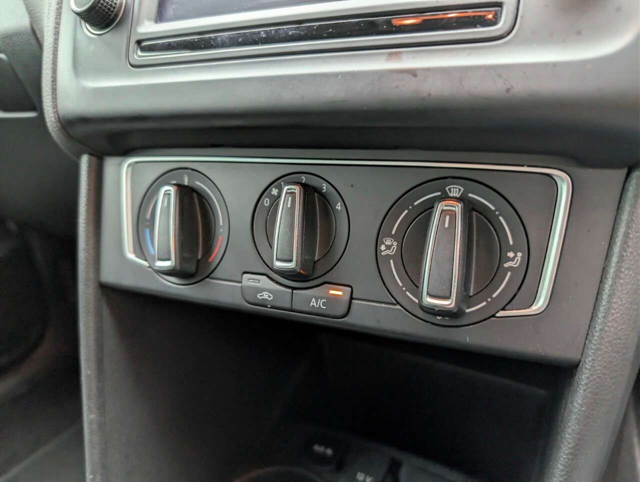 2016 VOLKSWAGEN POLO 2016 VOLKSWAGEN POLO