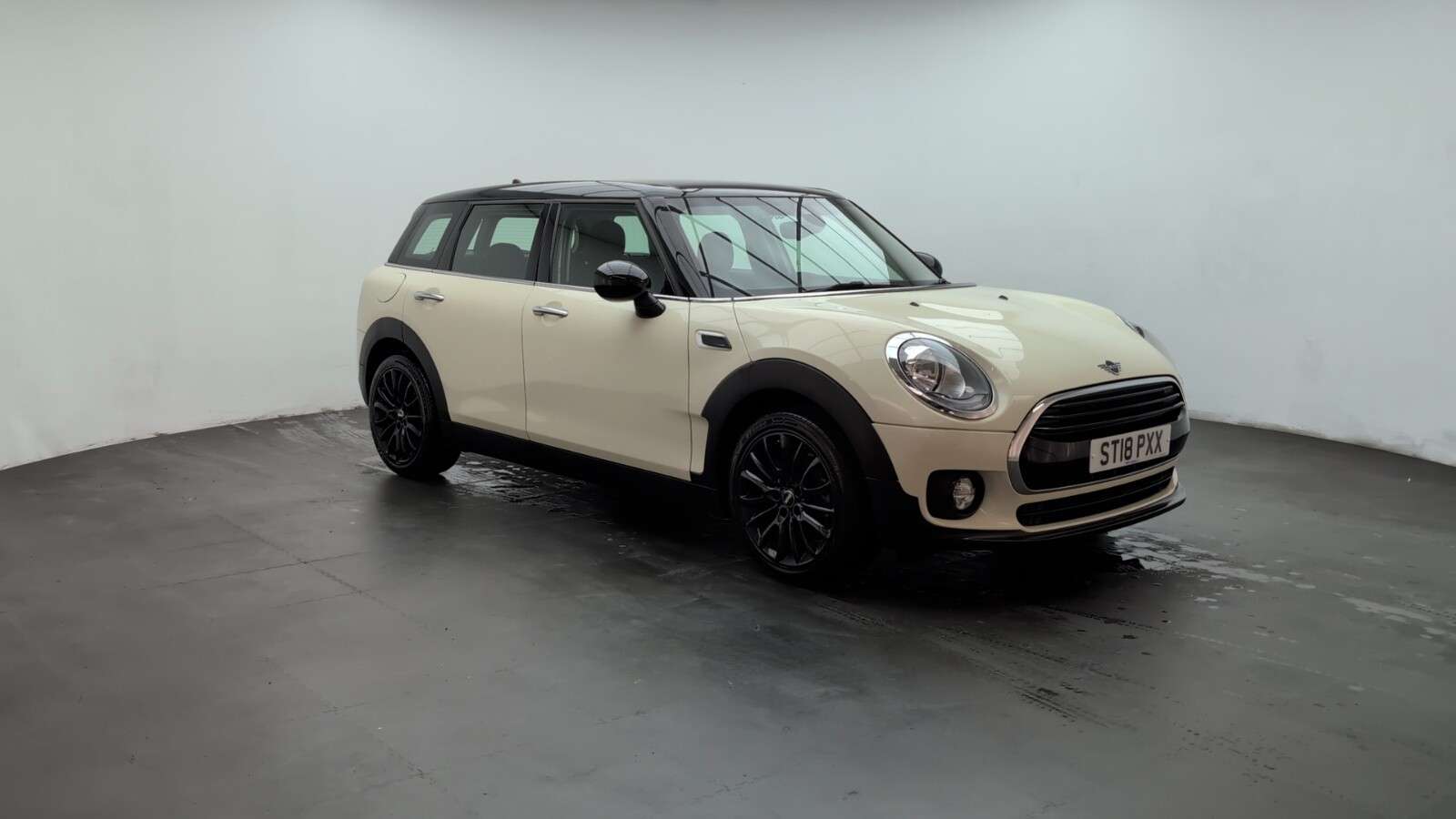 2018 MINI CLUBMAN 2018 MINI CLUBMAN