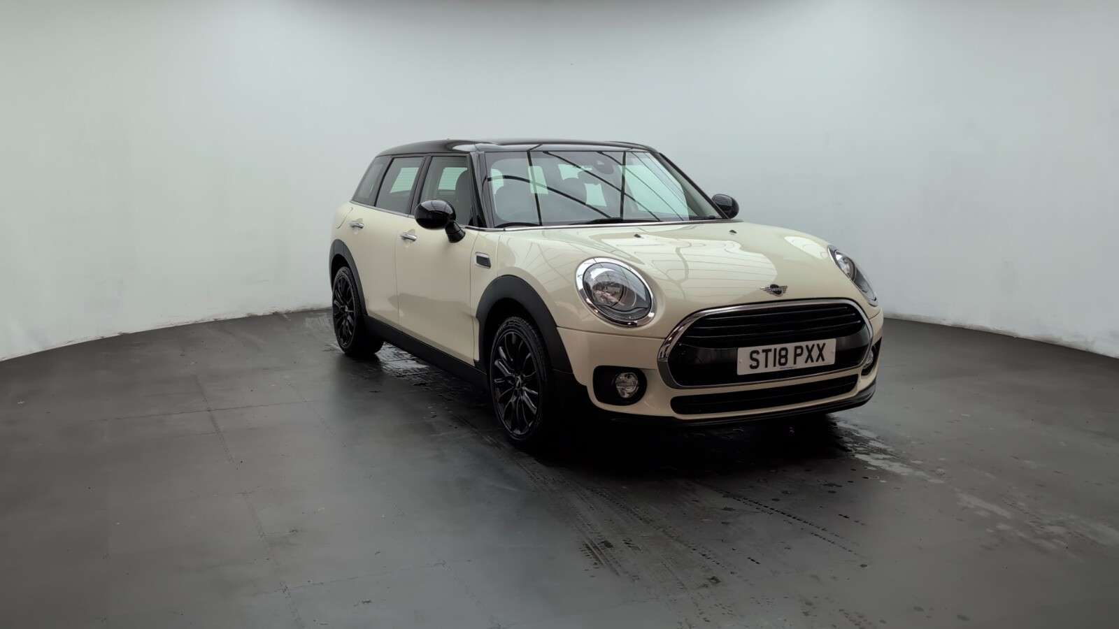 2018 MINI CLUBMAN 2018 MINI CLUBMAN