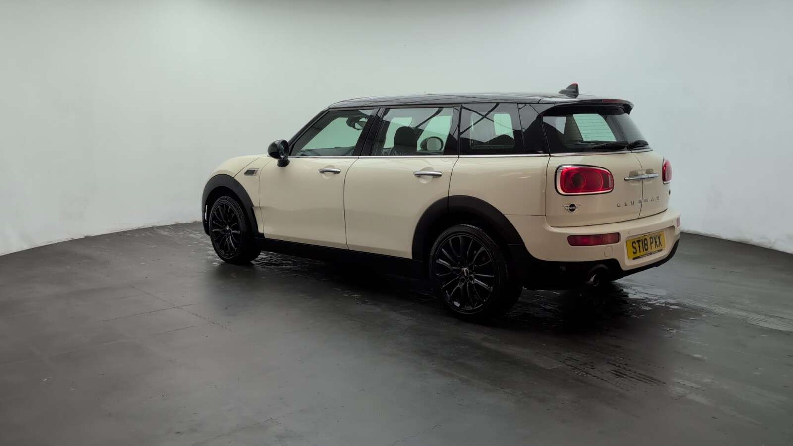 2018 MINI CLUBMAN 2018 MINI CLUBMAN