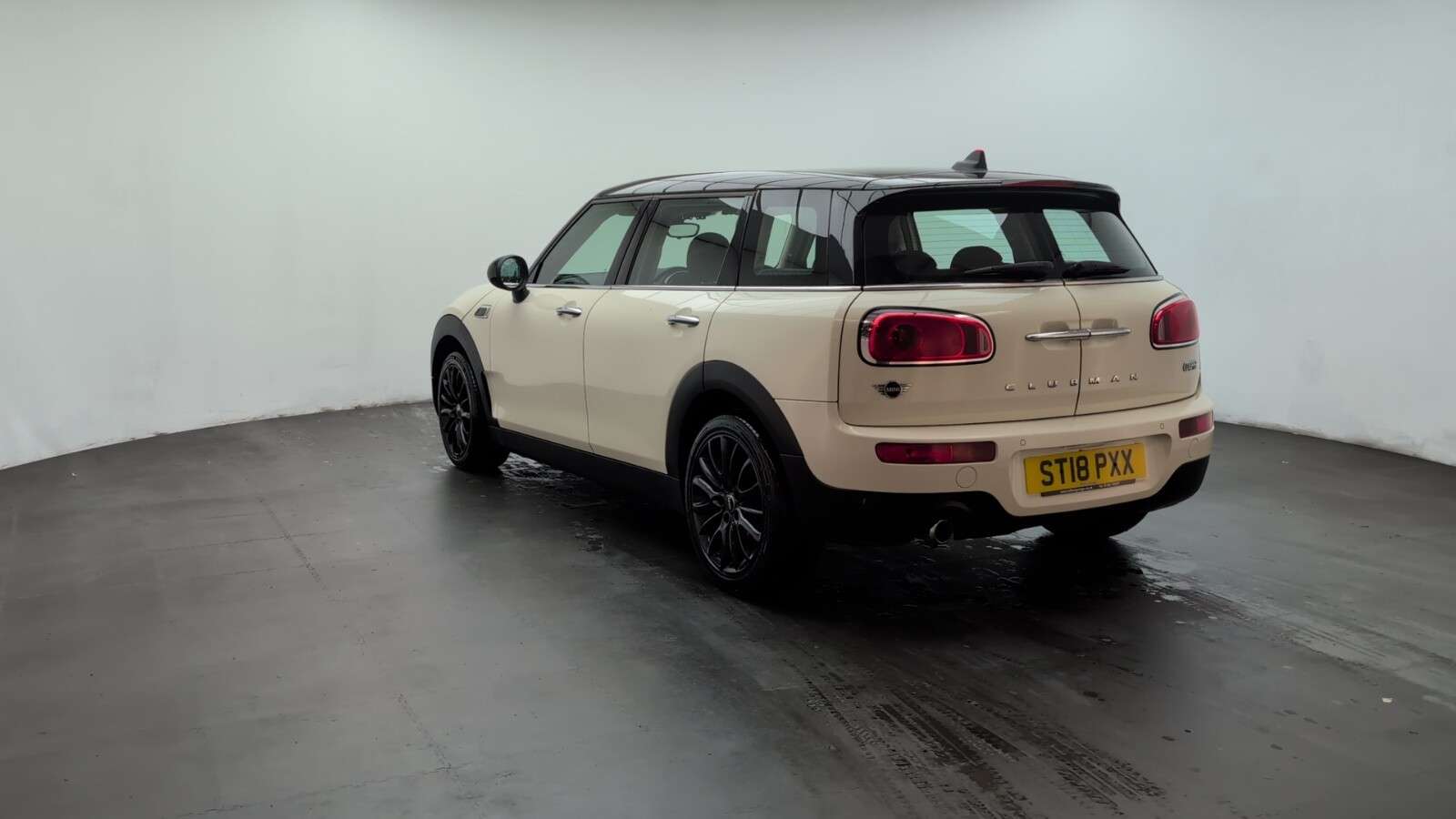 2018 MINI CLUBMAN 2018 MINI CLUBMAN