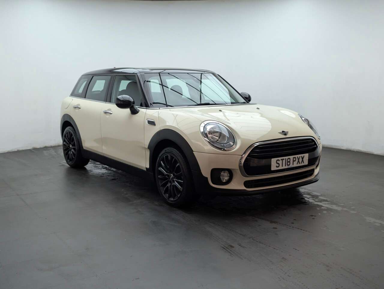 2018 MINI CLUBMAN 2018 MINI CLUBMAN