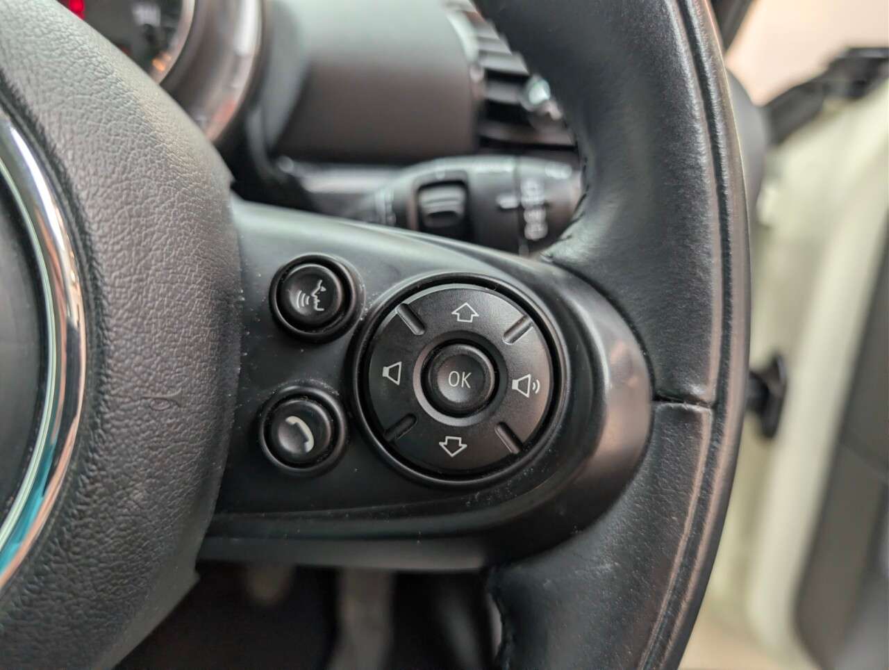 2018 MINI CLUBMAN 2018 MINI CLUBMAN