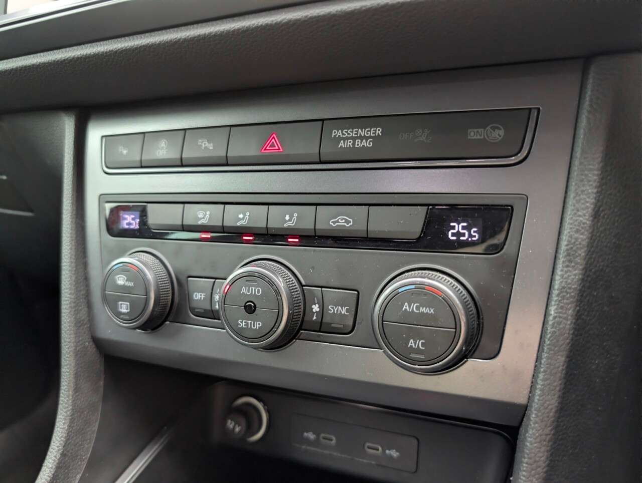 2022 CUPRA ATECA 2022 CUPRA ATECA