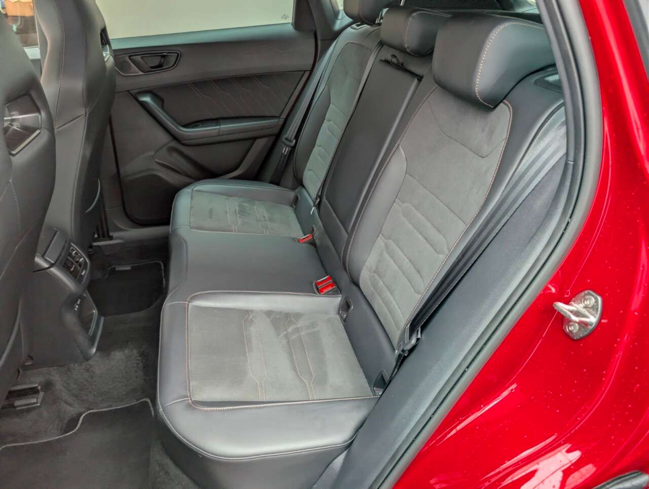 2022 CUPRA ATECA 2022 CUPRA ATECA