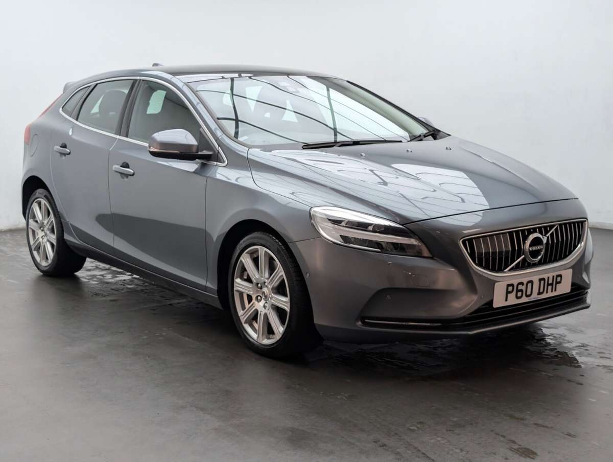 Check out this Volvo V40 2018 Petrol Automatic