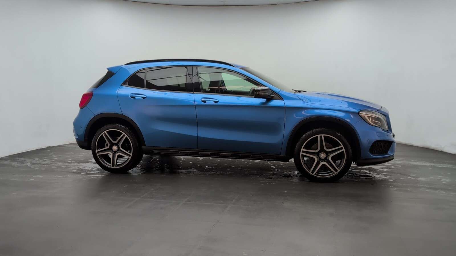 2015 MERCEDES-BENZ 180 2015 MERCEDES-BENZ 180