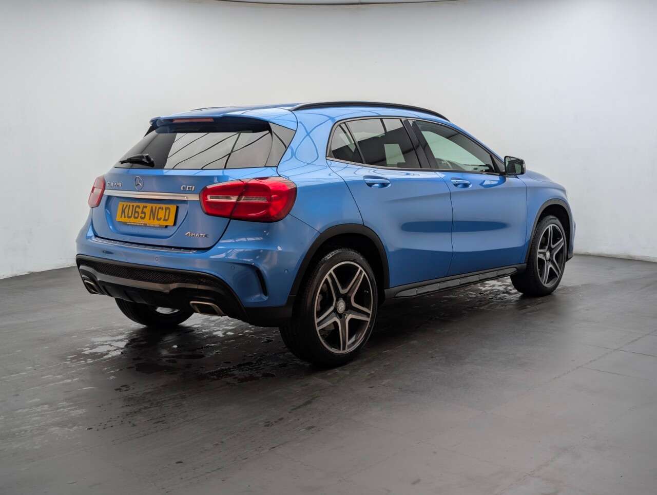 2015 MERCEDES-BENZ 180 2015 MERCEDES-BENZ 180