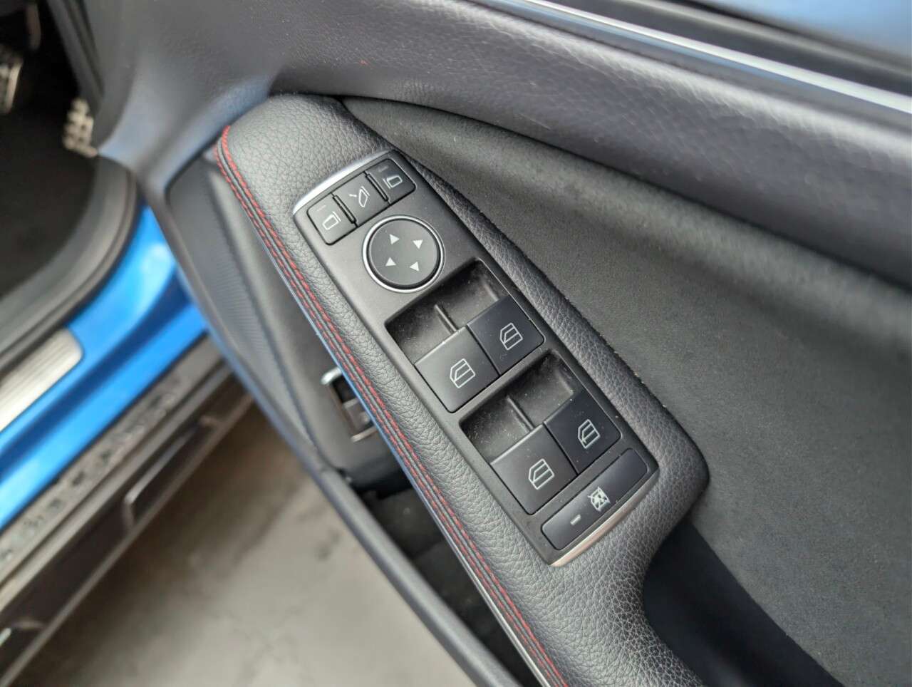 2015 MERCEDES-BENZ 180 2015 MERCEDES-BENZ 180