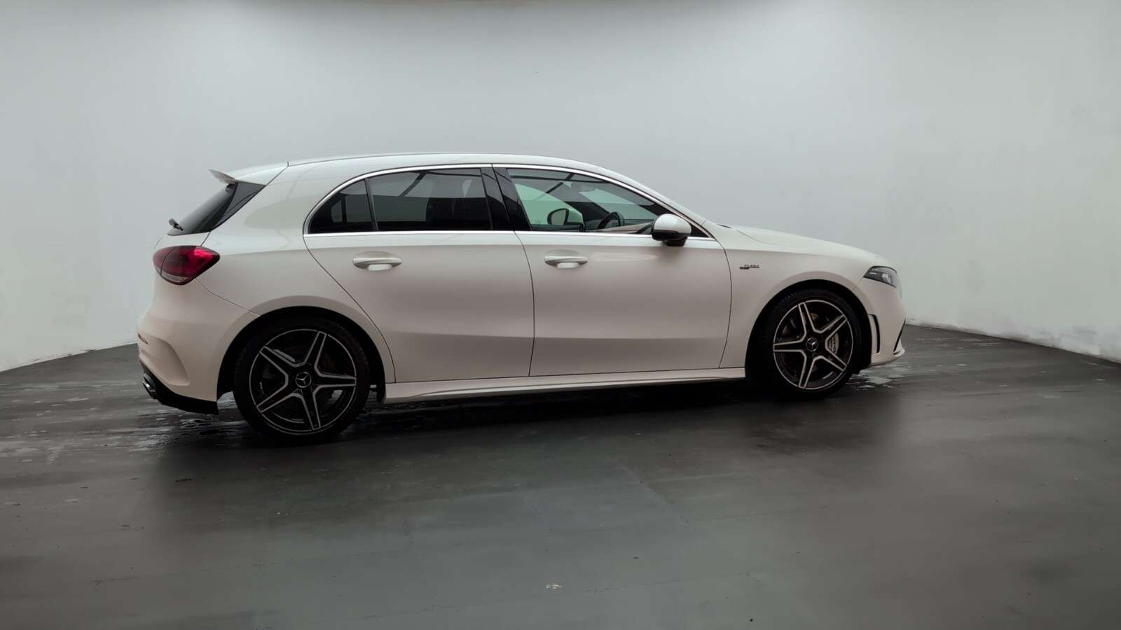 A 2019 MERCEDES-BENZ A CLASS 2.0 A35 AMG Hatchback 5dr Petrol SpdS DCT 4MATIC Euro 6 (s/s) (306 ps) - CR A 2019 MERCEDES-BENZ A CLASS 2.0 A35 AMG Hatchback 5dr Petrol SpdS DCT 4MATIC Euro 6 (s/s) (306 ps) - CR