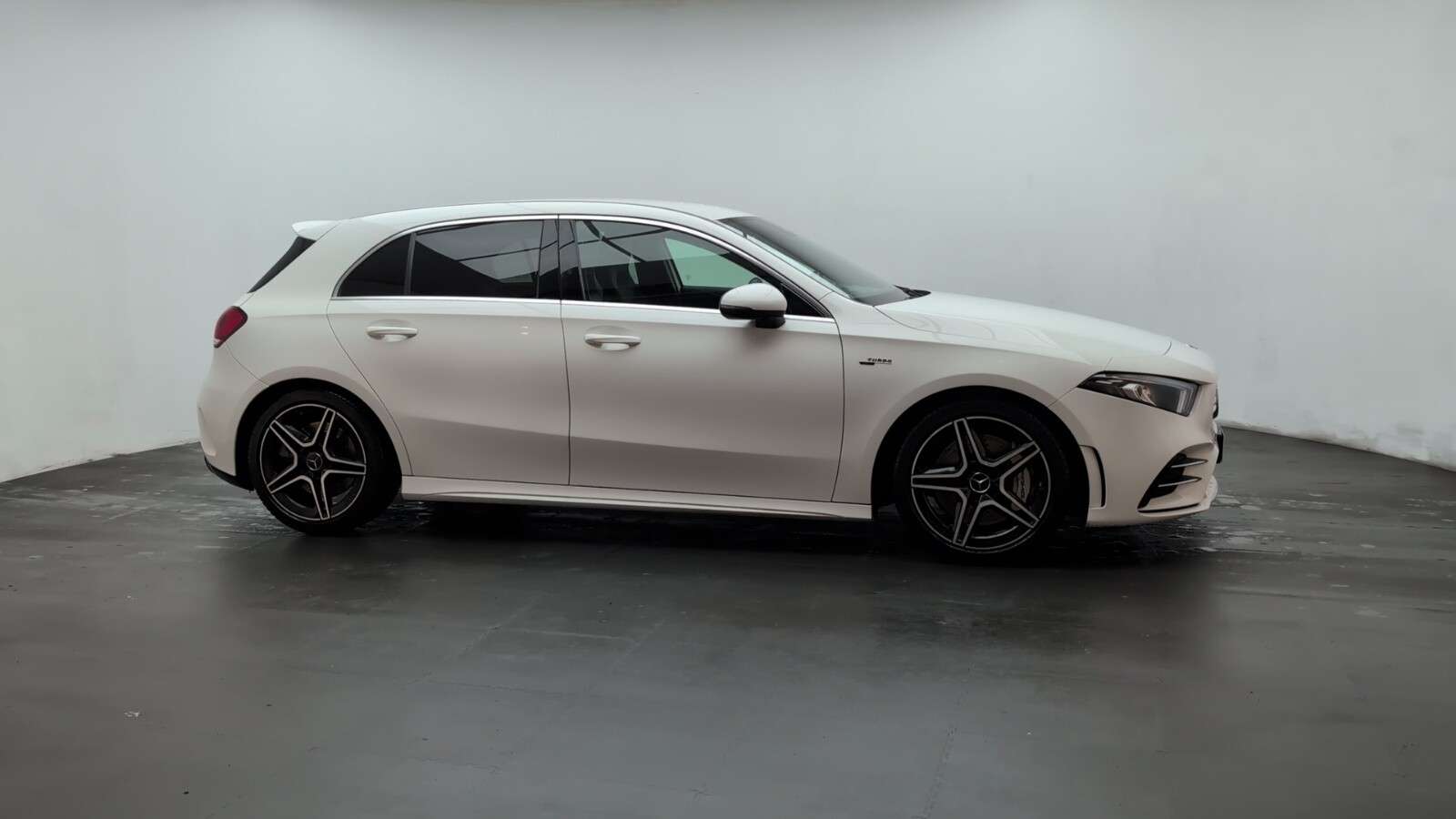 2019 MERCEDES-BENZ A CLASS 2019 MERCEDES-BENZ A CLASS