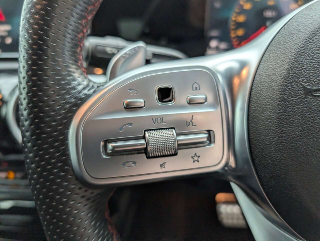 2019 MERCEDES-BENZ A CLASS 2019 MERCEDES-BENZ A CLASS