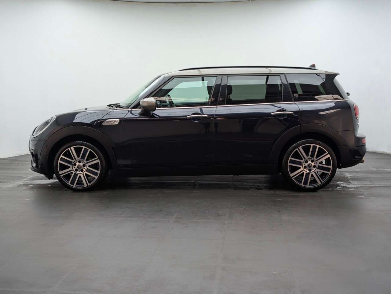 2022 MINI CLUBMAN 2022 MINI CLUBMAN