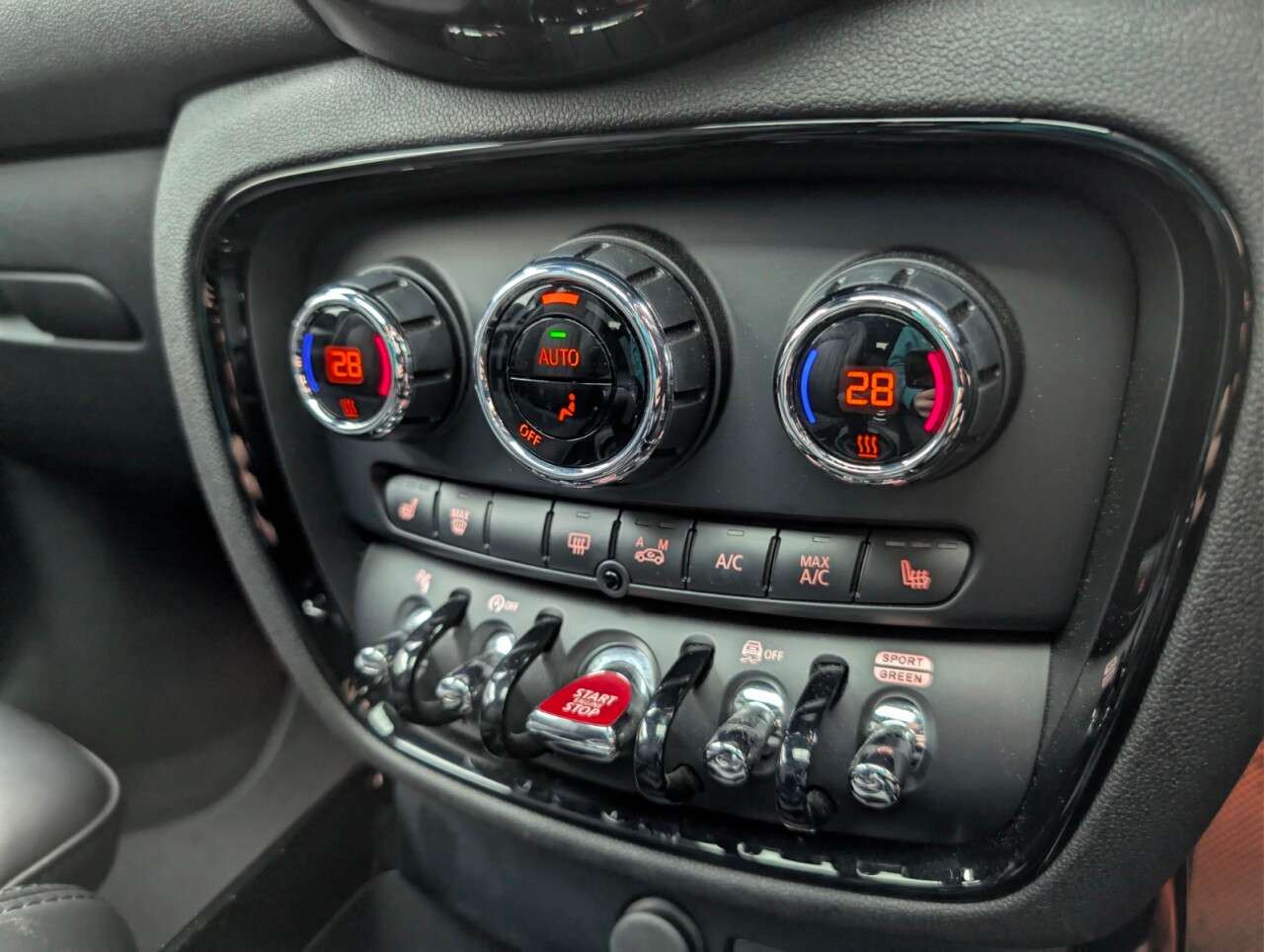 2022 MINI CLUBMAN 2022 MINI CLUBMAN