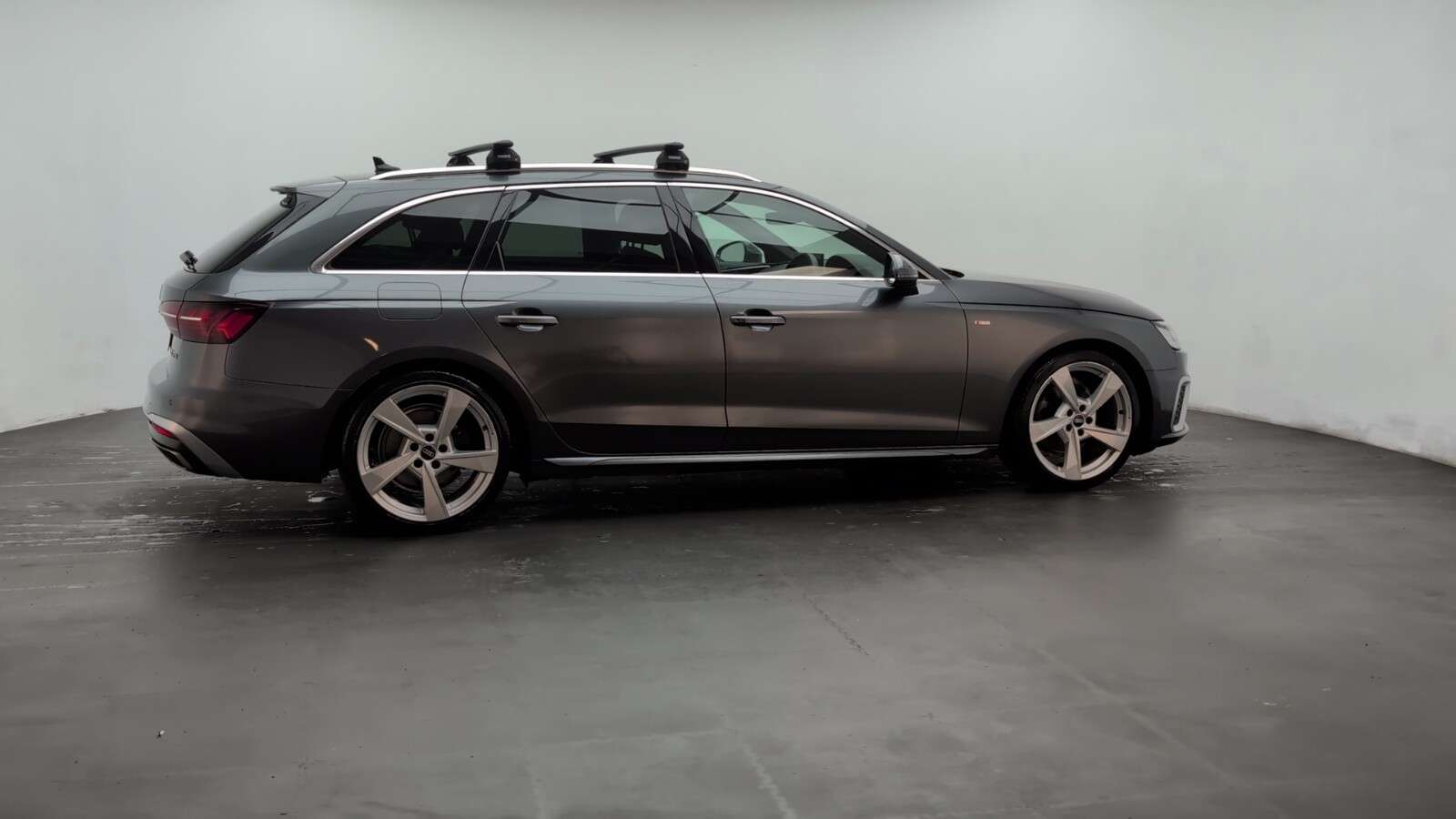 2023 AUDI A4 AVANT 2023 AUDI A4 AVANT