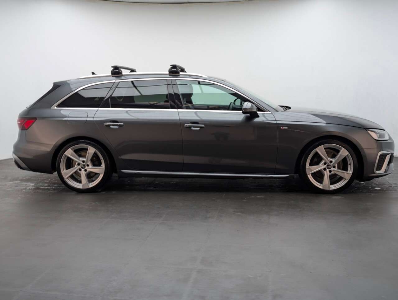 2023 AUDI A4 AVANT 2023 AUDI A4 AVANT