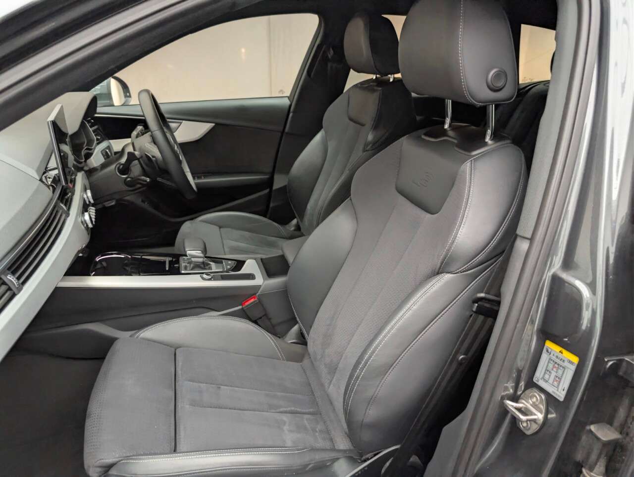 2023 AUDI A4 AVANT 2023 AUDI A4 AVANT