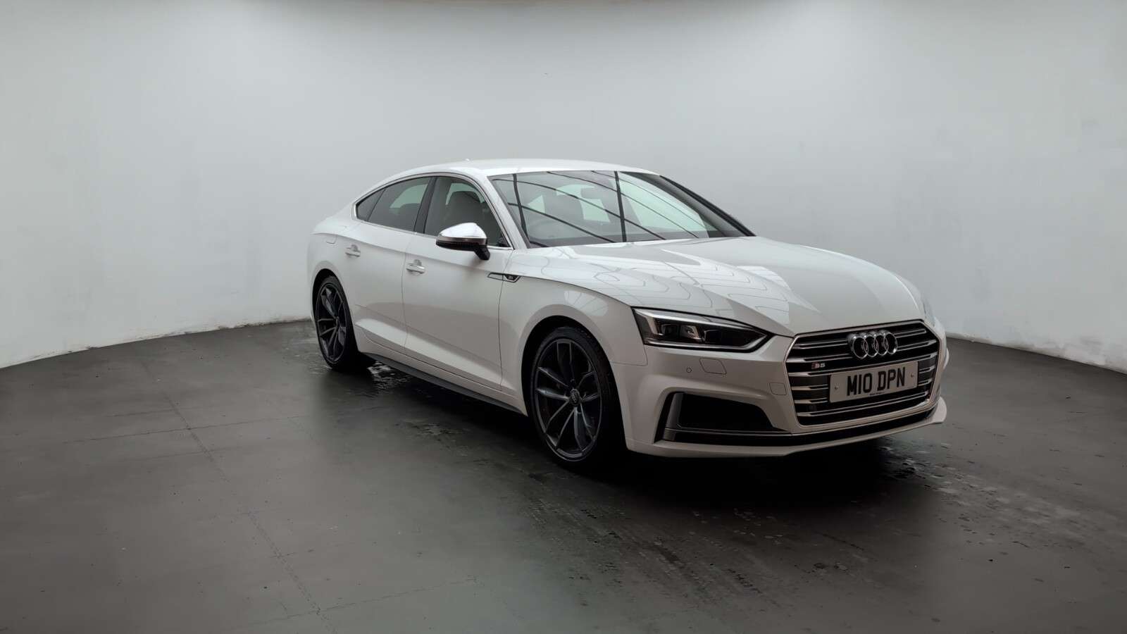 2017 AUDI S5 2017 AUDI S5