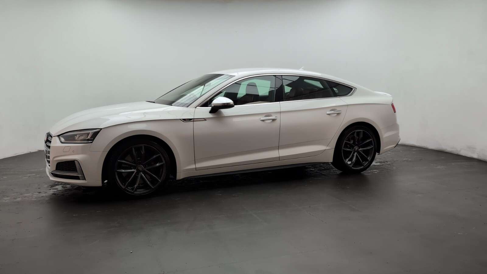 2017 AUDI S5 2017 AUDI S5