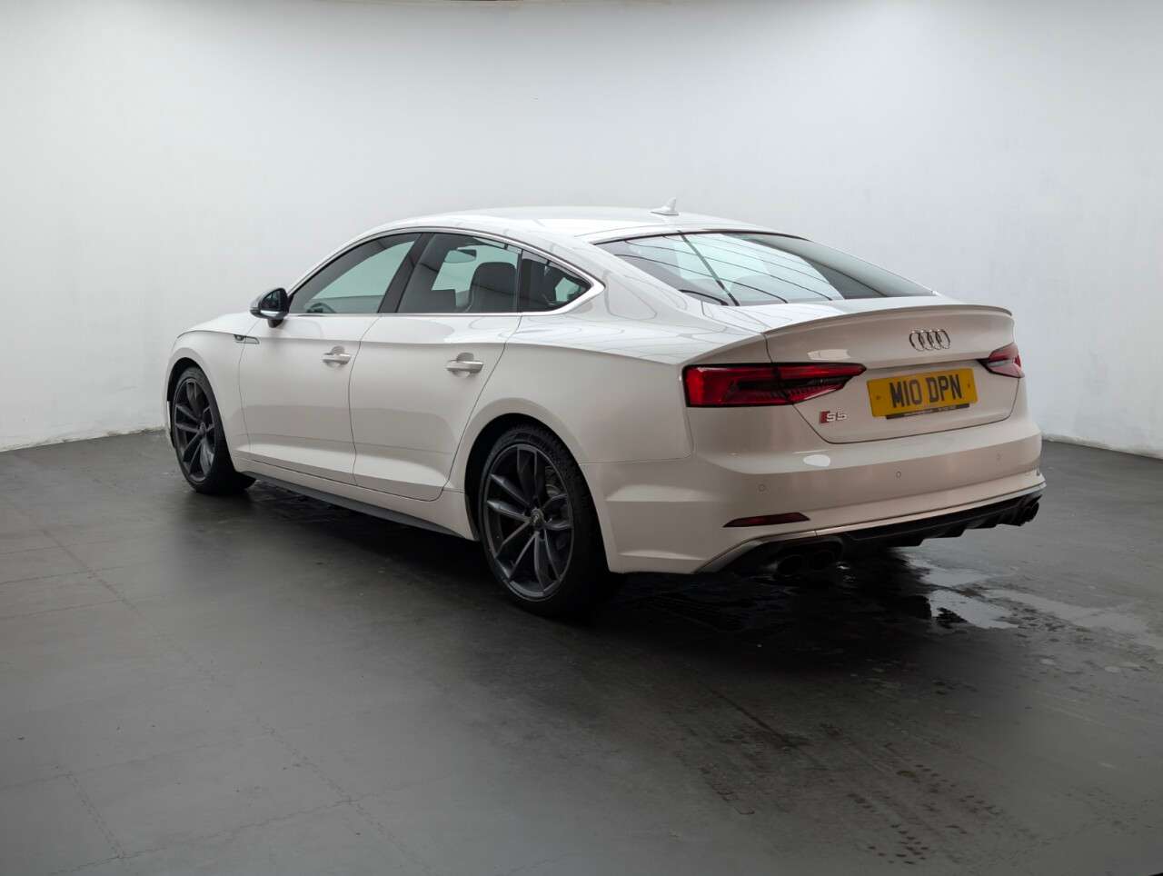 2017 AUDI S5 2017 AUDI S5