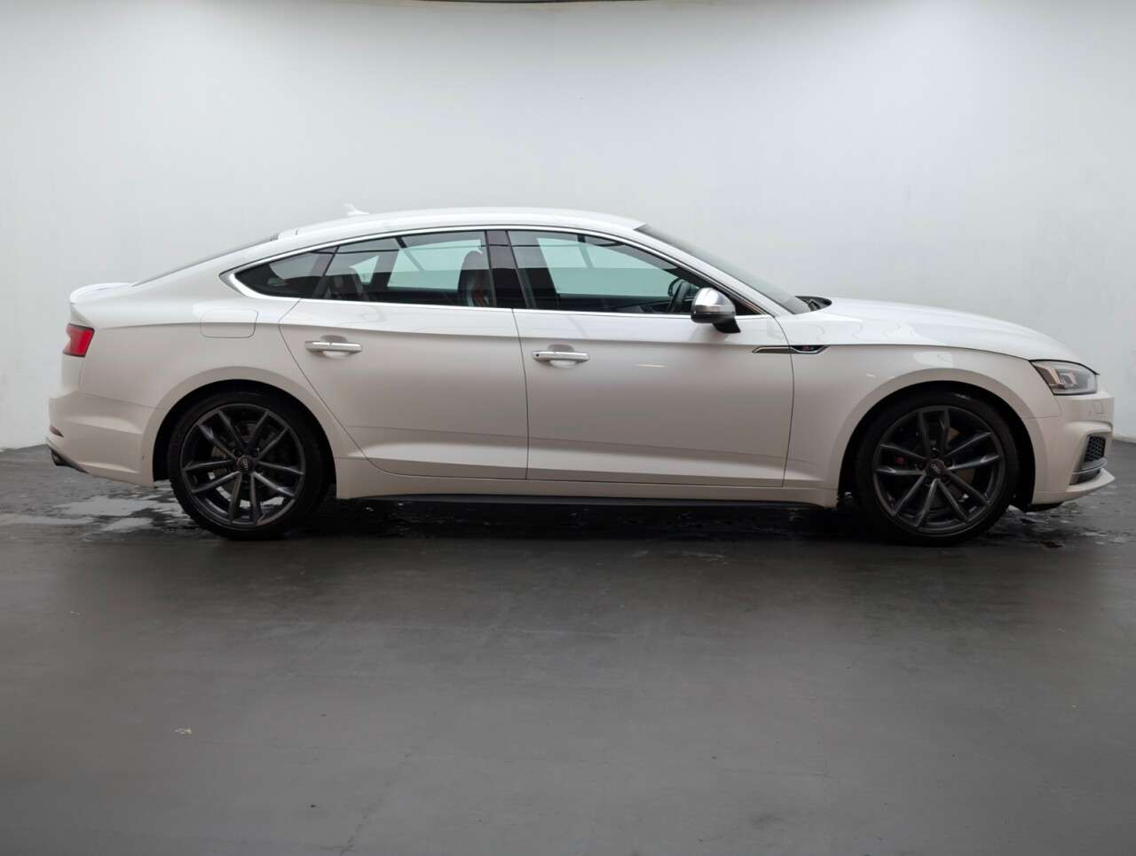 2017 AUDI S5 2017 AUDI S5