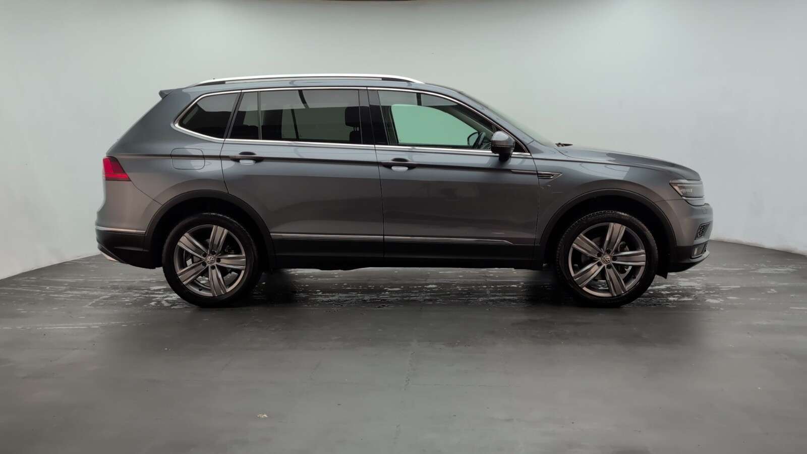 2021 VOLKSWAGEN TIGUAN ALLSPACE 2021 VOLKSWAGEN TIGUAN ALLSPACE
