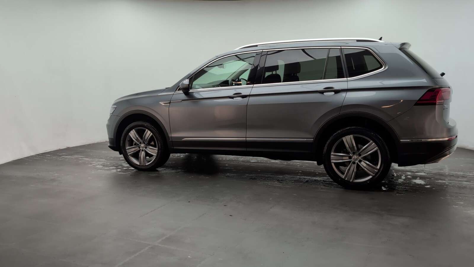 2021 VOLKSWAGEN TIGUAN ALLSPACE 2021 VOLKSWAGEN TIGUAN ALLSPACE