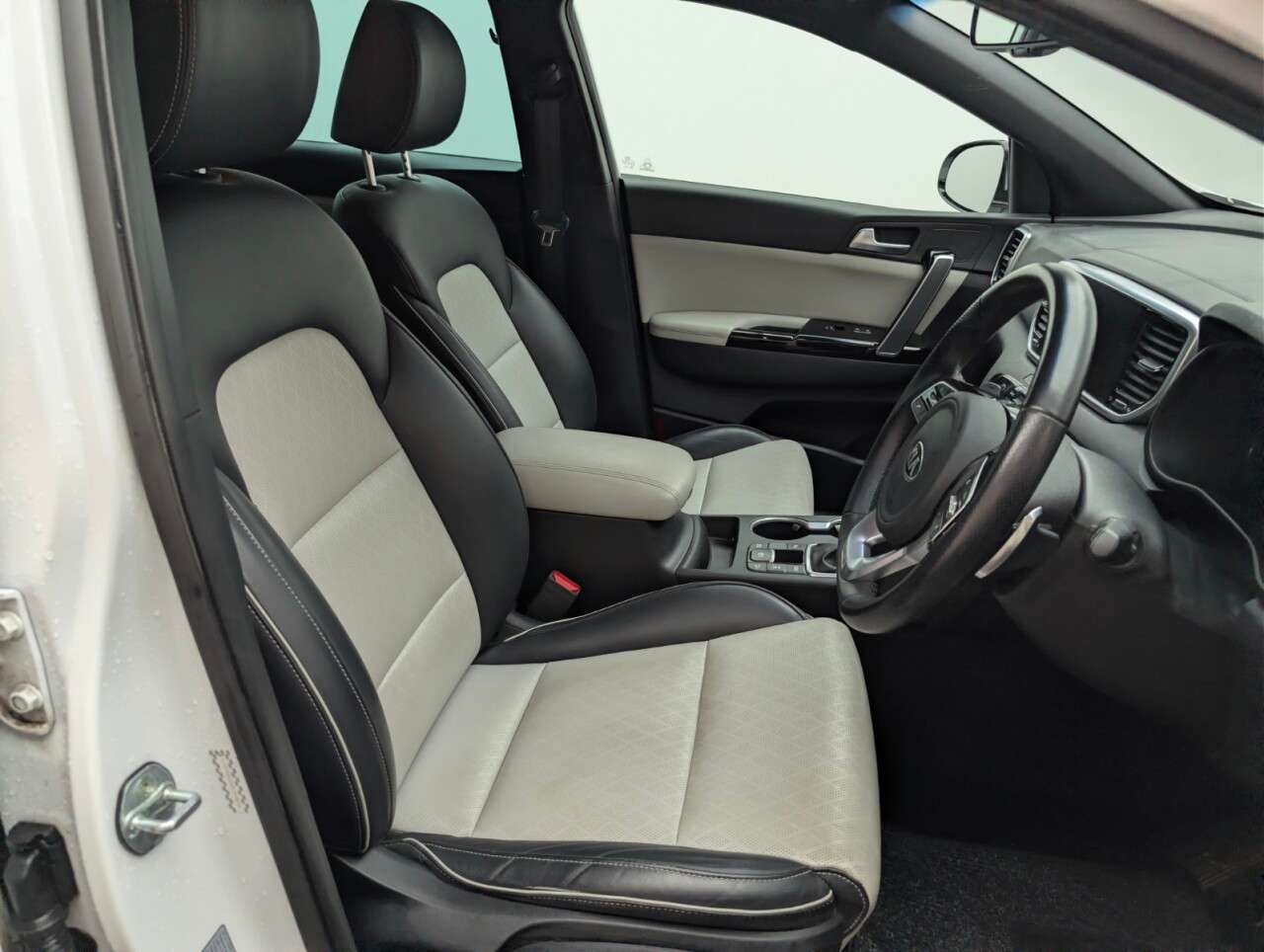 2021 KIA SPORTAGE 2021 KIA SPORTAGE