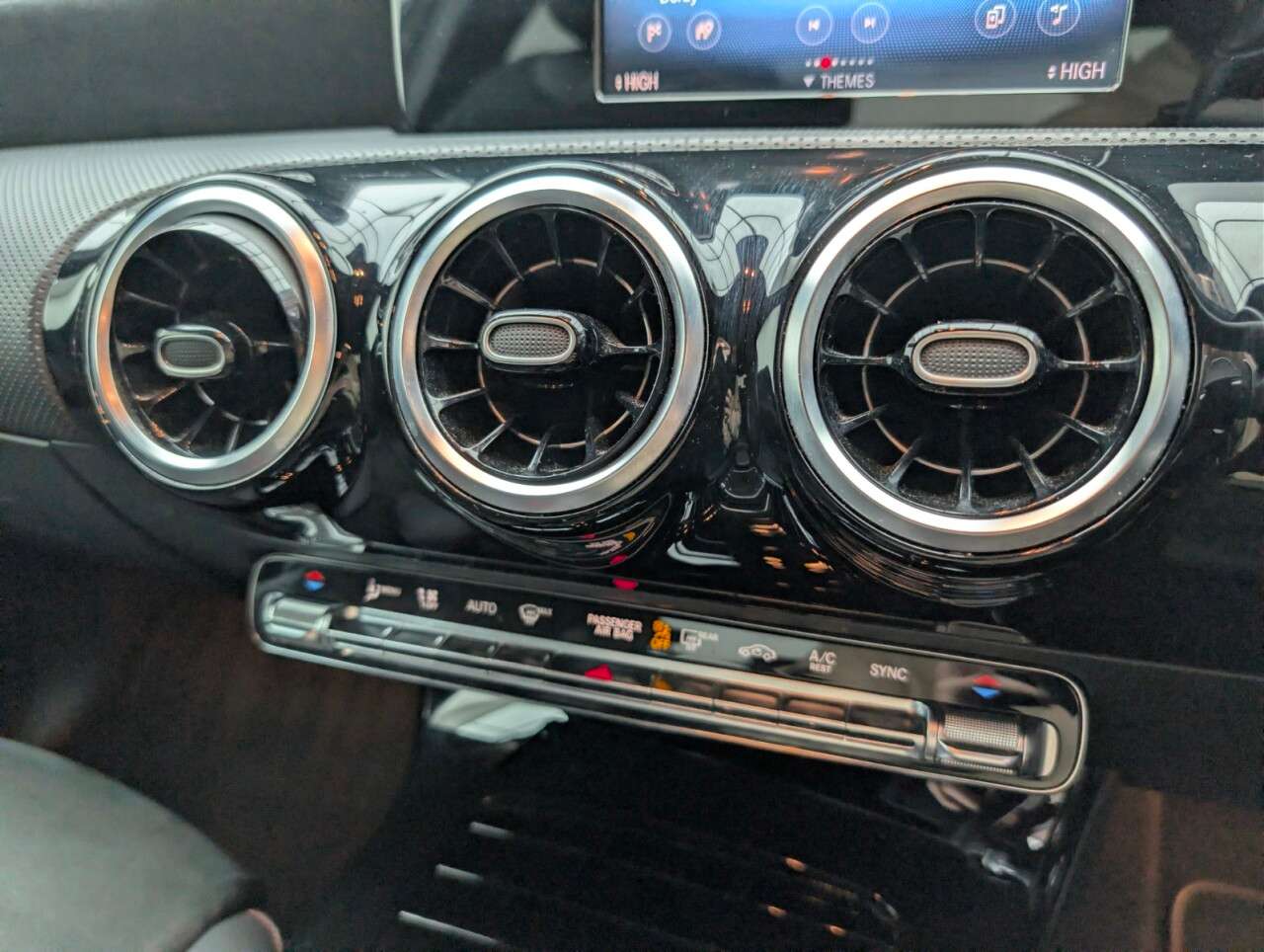 2020 MERCEDES-BENZ A CLASS 2020 MERCEDES-BENZ A CLASS