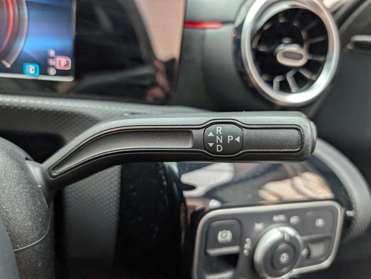 2020 MERCEDES-BENZ A CLASS 2020 MERCEDES-BENZ A CLASS