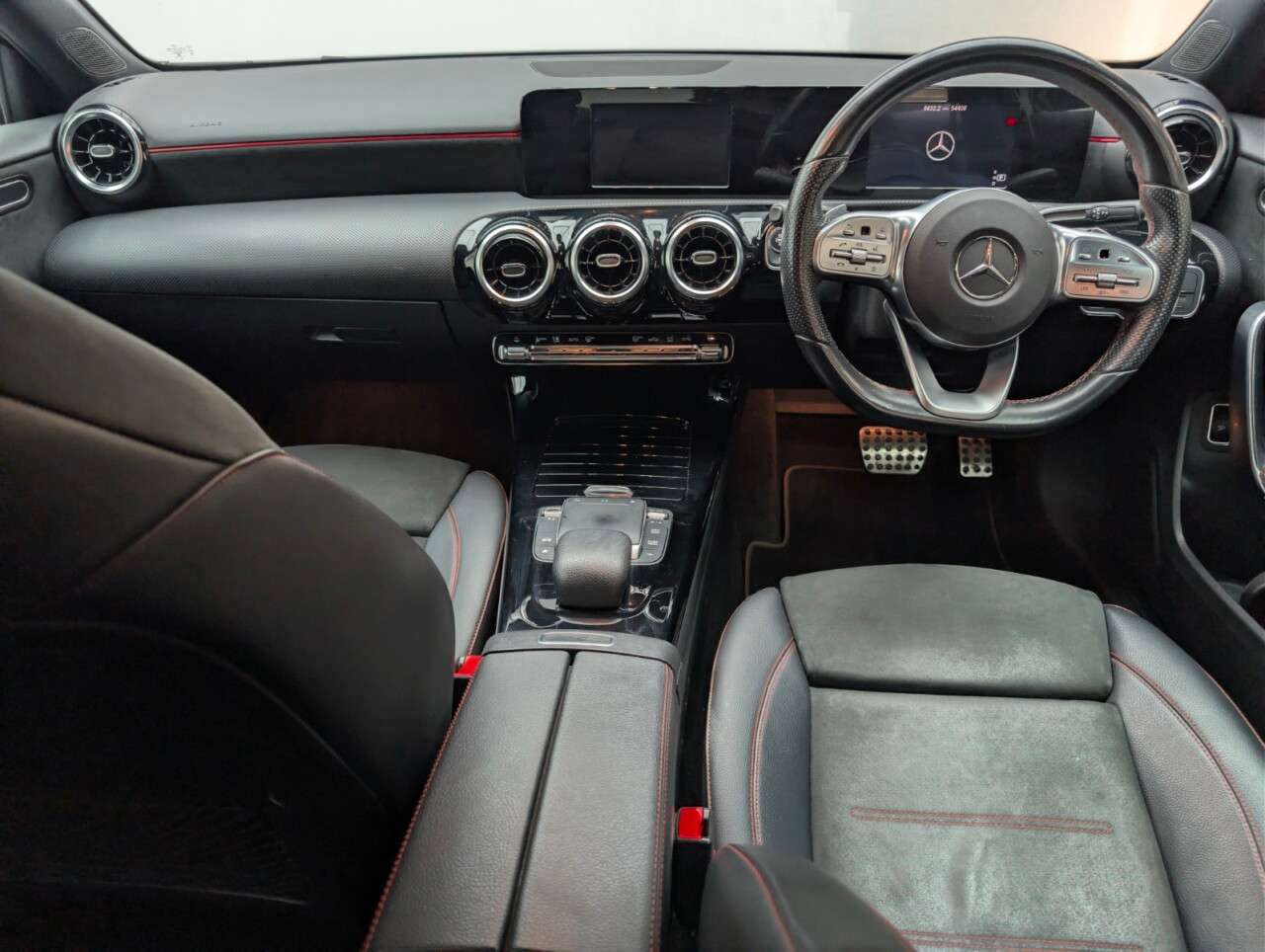 2020 MERCEDES-BENZ A CLASS 2020 MERCEDES-BENZ A CLASS