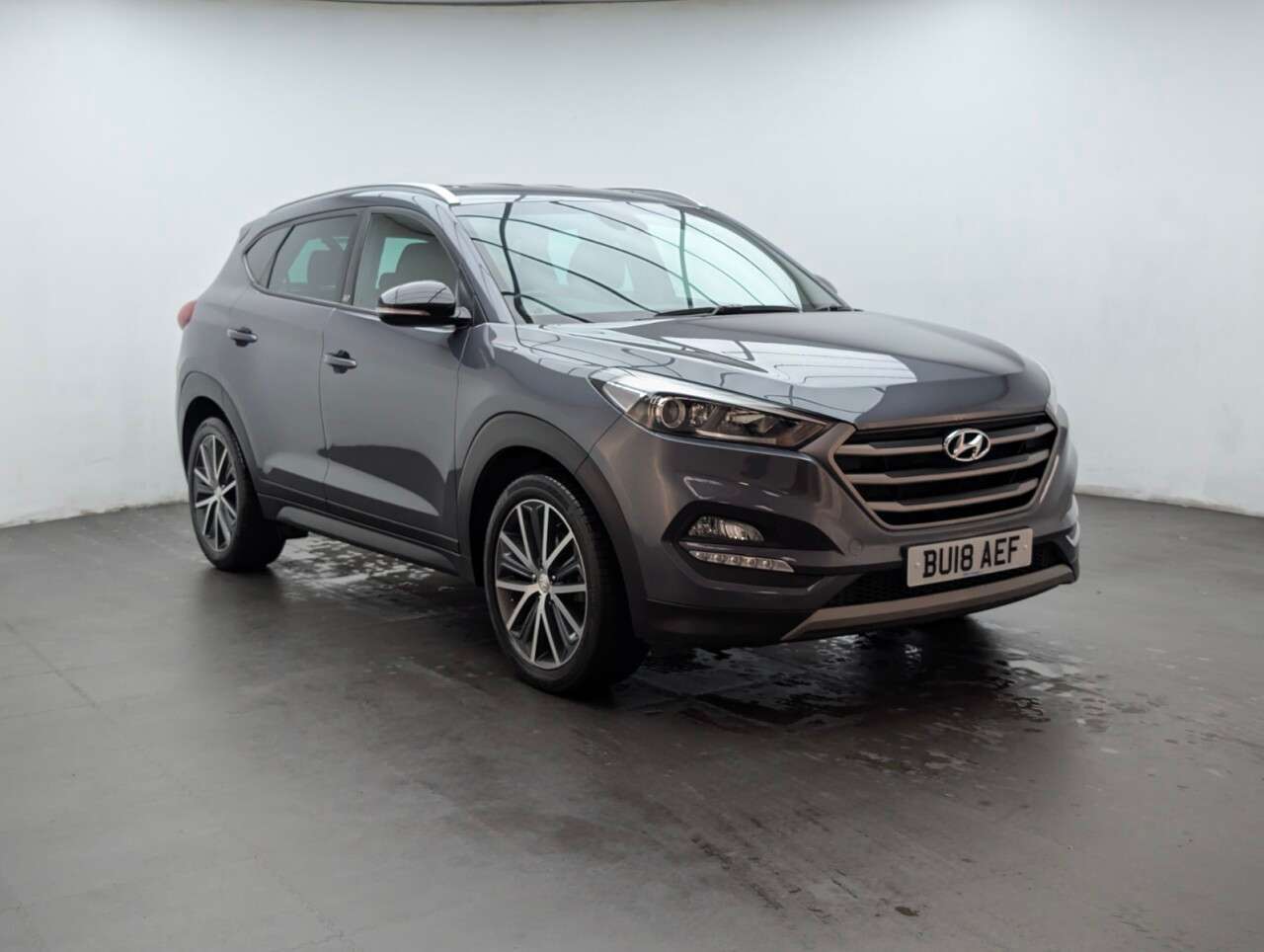 A 2018 HYUNDAI TUCSON 1.6 T-GDi GO! SE SUV 5dr Petrol DCT Euro 6 (177 ps) NAVIGATION+CRUISE CONTR A 2018 HYUNDAI TUCSON 1.6 T-GDi GO! SE SUV 5dr Petrol DCT Euro 6 (177 ps) NAVIGATION+CRUISE CONTR