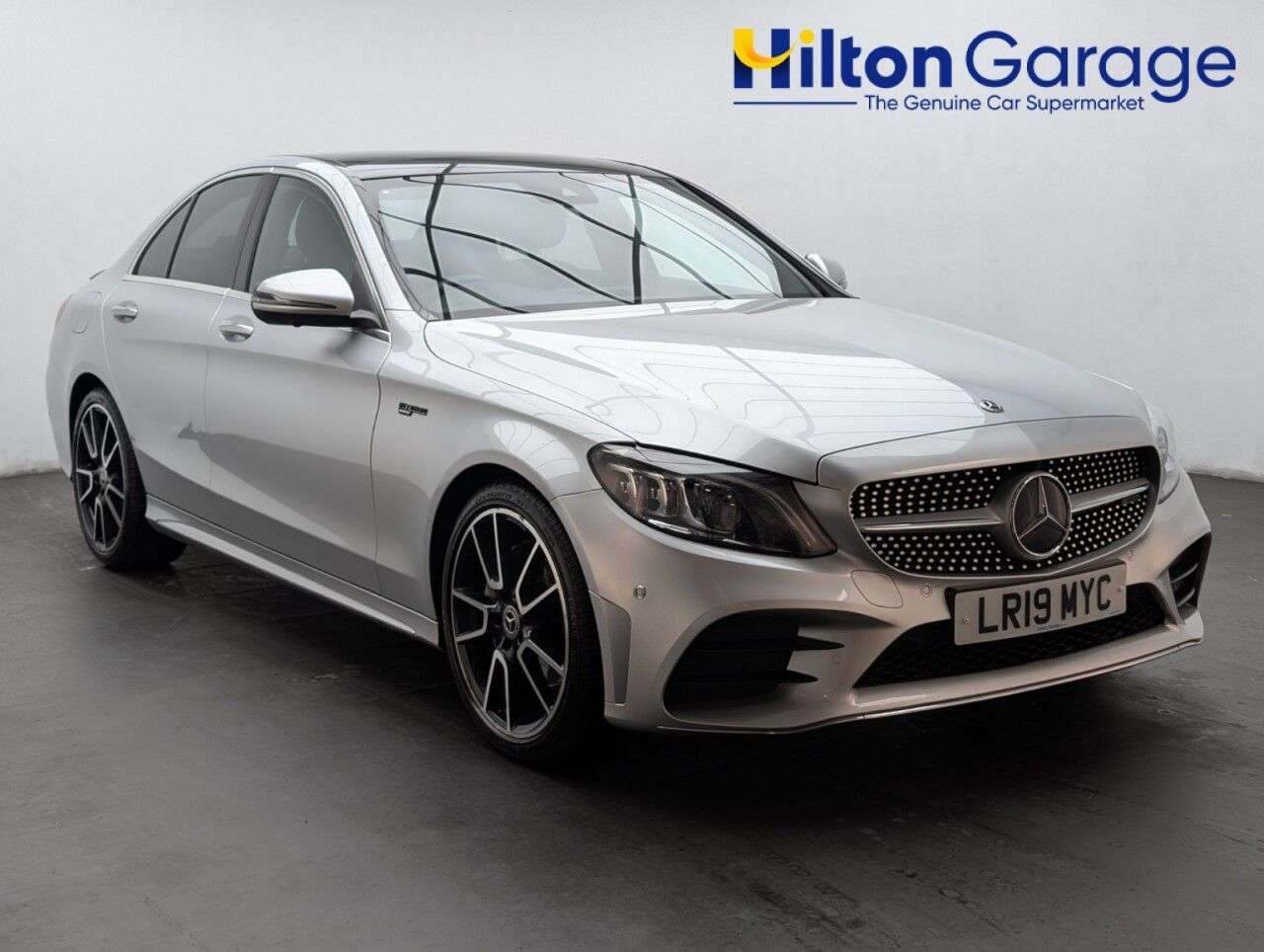 A 2019 MERCEDES-BENZ C CLASS 1.5 C200 MHEV EQ Boost AMG Line (Premium Plus) Saloon 4dr Petrol G-Tronic+ A 2019 MERCEDES-BENZ C CLASS 1.5 C200 MHEV EQ Boost AMG Line (Premium Plus) Saloon 4dr Petrol G-Tronic+