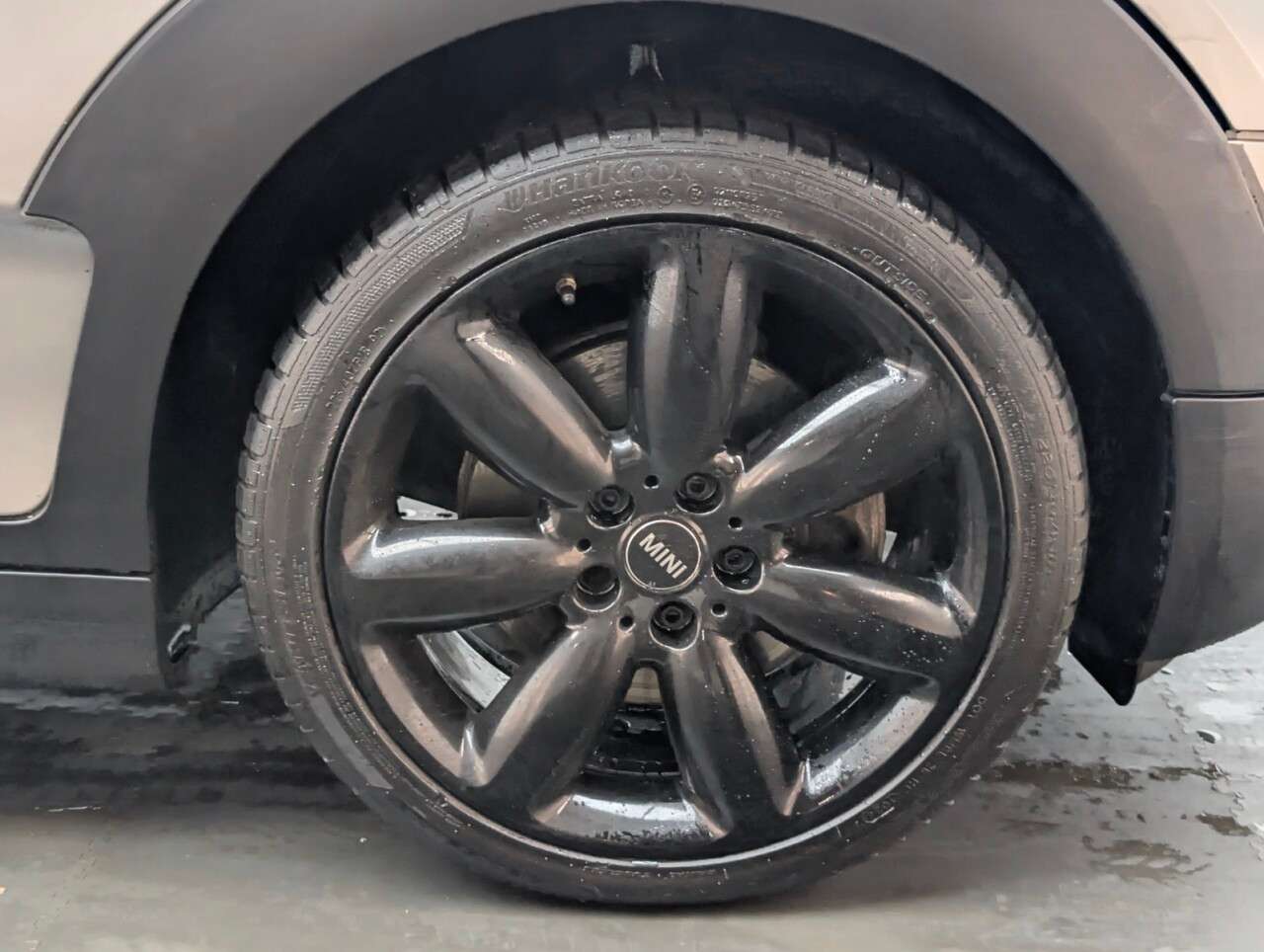 2017 MINI CLUBMAN 2017 MINI CLUBMAN