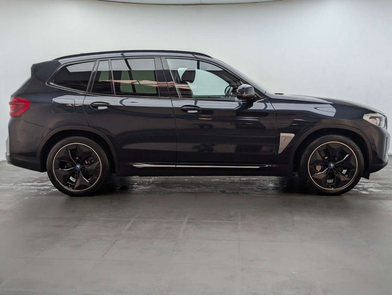 2021 BMW IX3 2021 BMW IX3