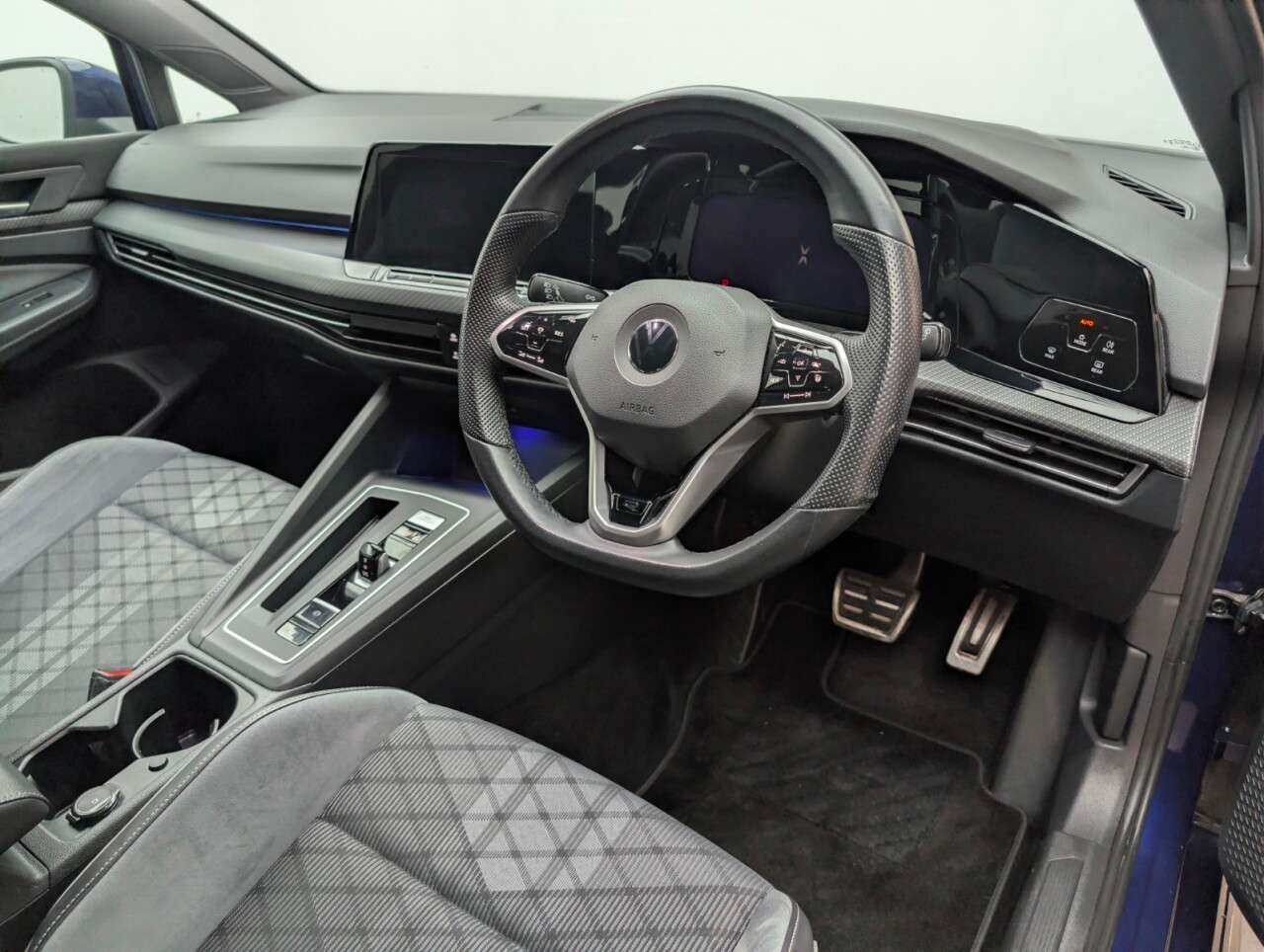 2020 VOLKSWAGEN GOLF 2020 VOLKSWAGEN GOLF