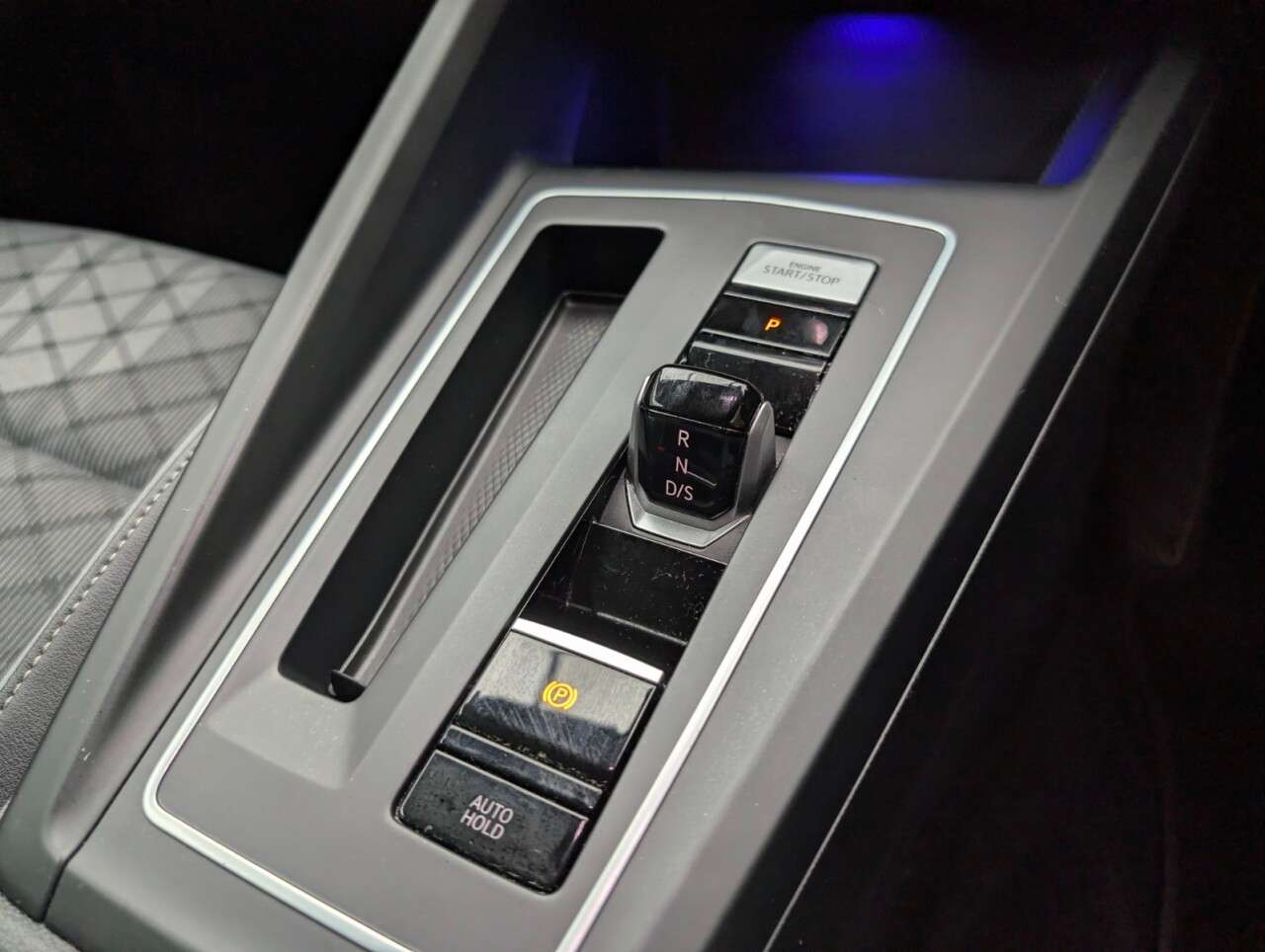 2020 VOLKSWAGEN GOLF 2020 VOLKSWAGEN GOLF