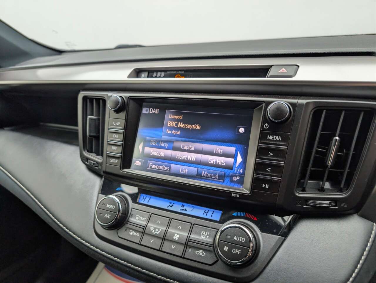 2018 TOYOTA RAV4 2018 TOYOTA RAV4